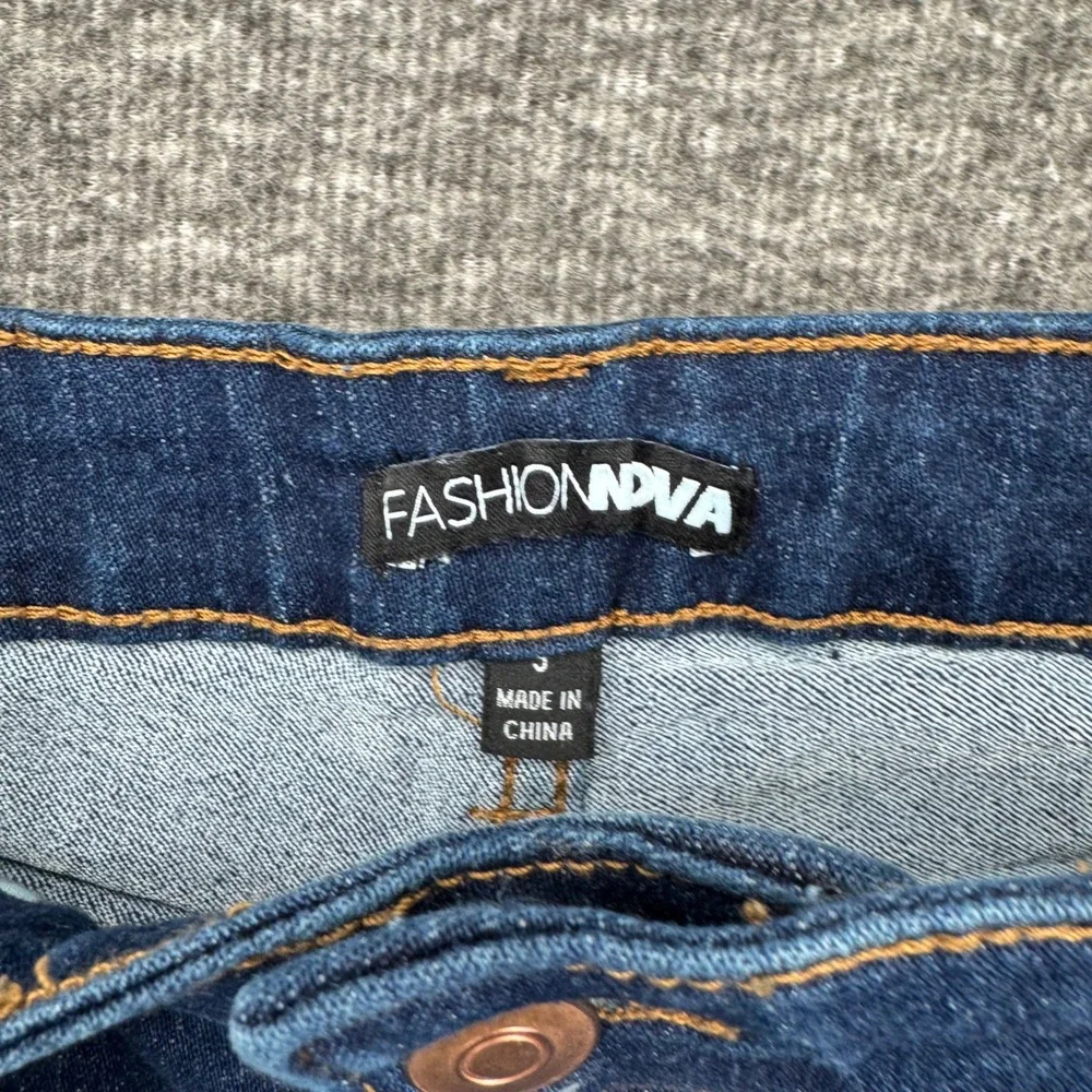 Fashion Nova Women Dark Wash High Waisted Skinny‎ Jeans Size 5 Indigo Stretch